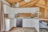 1063 Oxford Dr - Photo 9
