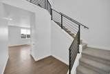 2316 Lydia Ln - Photo 4
