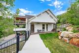 1121 Willow Ln - Photo 3