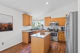 589 Riverwalk Dr - Photo 9