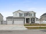 627 Meade St - Photo 1