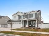 627 Meade St - Photo 2