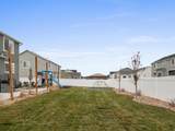 627 Meade St - Photo 20