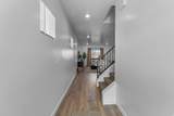 1758 Viewcrest Dr - Photo 2