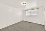 1004 Englewood Dr - Photo 16
