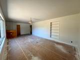1144 Hillview Dr - Photo 14
