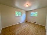 1144 Hillview Dr - Photo 17