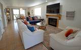 1845 Canyon View Dr - Photo 2