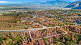 1030 Bear Hollow Dr - Photo 11