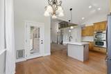 6017 Heritage Hill Dr - Photo 8