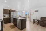 1681 Freestone Blvd - Photo 11
