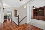 165 2040 - Photo 17