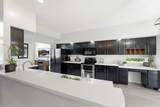 10188 Yorkshire Dr - Photo 16