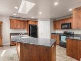 811 200 - Photo 16