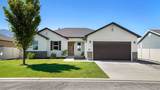 673 Stonebrook Ln - Photo 1