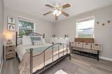 1132 Girard Ave - Photo 11