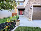 2828 Chestnut St - Photo 2