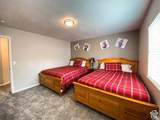 918 Newberg Dr - Photo 21