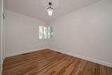 1911 Stratford Ave - Photo 9