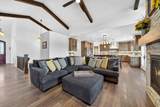 1318 Abigail Ln - Photo 4