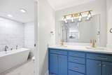 241 Vine St - Photo 11