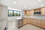 241 Vine St - Photo 15