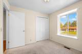 2088 Falcon Way - Photo 15