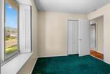 2088 Falcon Way - Photo 20