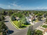2088 Falcon Way - Photo 38