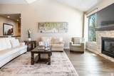 5965 Fairfield Dr - Photo 3