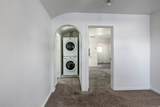 537 Darwin St - Photo 18