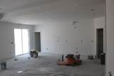 611 Renze Adams St - Photo 7