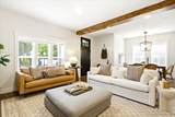1129 Roosevelt Ave - Photo 2