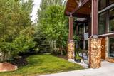 2054 Paddington Dr - Photo 44