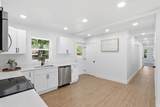 1611 Sandhill Rd - Photo 12