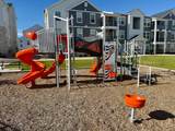 1753 Festive Way - Photo 42