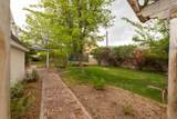 598 300 - Photo 19