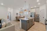 10039 Dahlia Ln - Photo 9