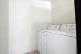 560 Windsor St - Photo 16