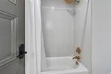 709 200 - Photo 25