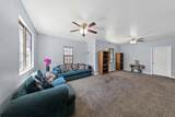 756 300 - Photo 14
