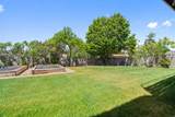 714 St James Pl - Photo 11