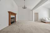 714 St James Pl - Photo 20