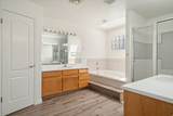 714 St James Pl - Photo 39