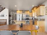 2330 Valleyview Dr - Photo 24