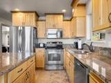 2330 Valleyview Dr - Photo 28