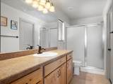 2330 Valleyview Dr - Photo 31