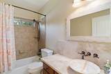 242 200 - Photo 16