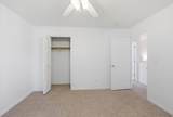 239 300 - Photo 15