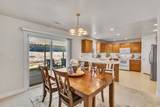 2494 Dorchester Ave - Photo 11